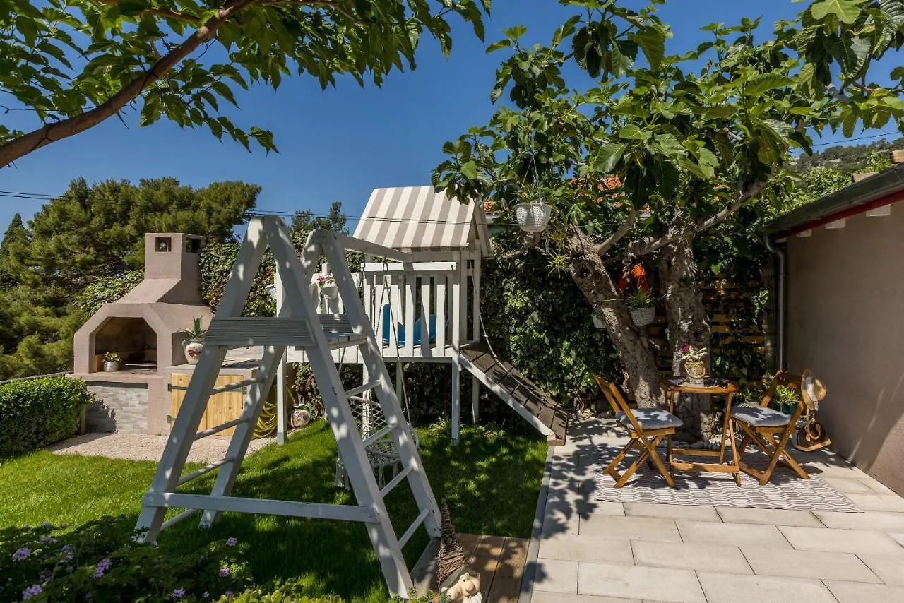 Villa Katess With Heated Pool Split